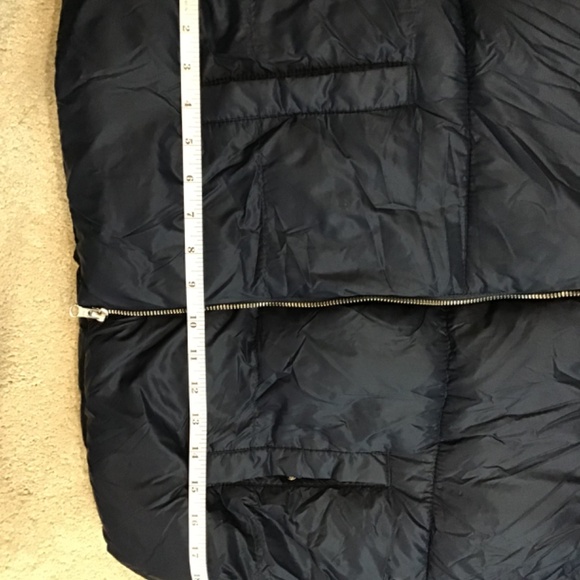 Old Navy puffer jacket - Picture 7 of 8